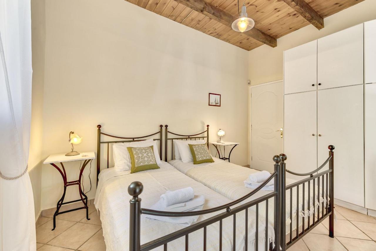 Olivegrove Villa - Nestled In Olive Trees With Private Pool, By Zantewize トラガキオン エクステリア 写真